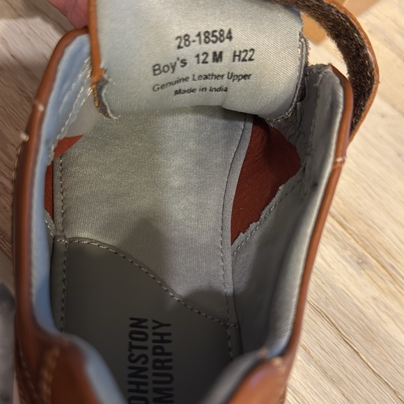 Johnston & Murphy Toddler Little Boys’ Leather Sneaker- sz 11 & 12 - NIB - Picture 9 of 10